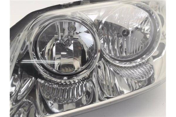 Recambio de faro delantero izquierdo para fiat ii punto (188) berlina 1.2 8v active referencia OEM IAM 89101066SX 0051760027 