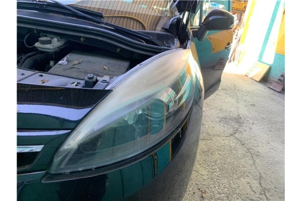 Recambio de faro delantero izquierdo para renault grand scénic iii (jz0/1_) 1.5 dci referencia OEM IAM 89906003 260601946R 