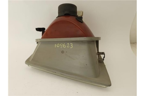 Recambio de faro delantero izquierdo para peugeot 205 ii (20a/c) referencia OEM IAM 6204A4  