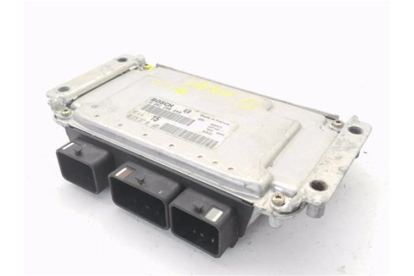 Recambio de centralita para citroen saxo 1.1 x referencia OEM IAM 9637838780 261206246 