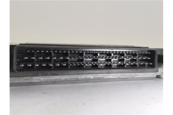 Recambio de centralita para citroen xantia berlina 2.0 hdi 90 referencia OEM IAM 9635158180 281010252 