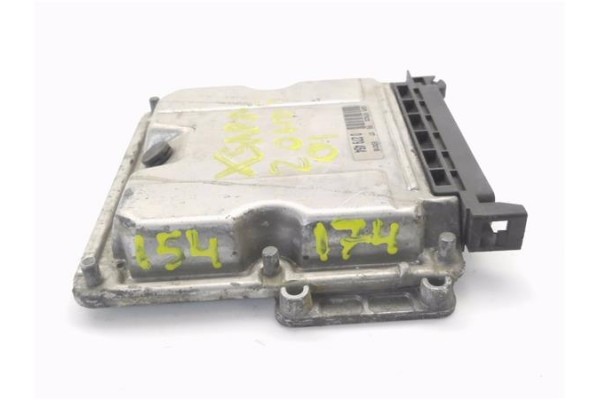 Recambio de centralita para citroen xsara berlina 2.0 hdi 90 referencia OEM IAM 9641608480 281010550 