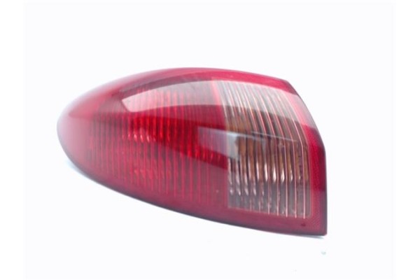 Recambio de piloto trasero izquierdo para alfa romeo 147 (190) 1.9 jtd distinctive referencia OEM IAM   