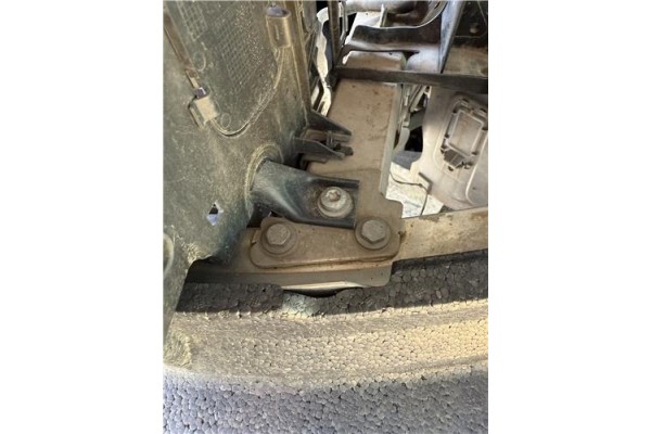 Recambio de refuerzo paragolpes para bmw serie 1 berlina 5p (f20) 2.0 116d referencia OEM IAM 51127240912  