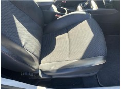 ASIENTO DELANTERO DERECHO 882021H010359 