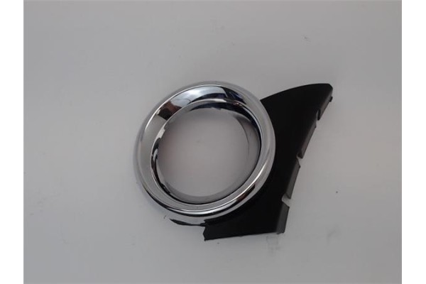 Recambio de cerquillo faro para peugeot 207 (2006) 1.6 hdi referencia OEM IAM 9680098780  