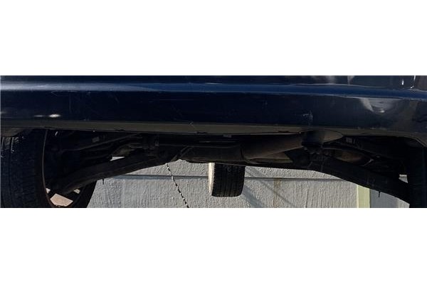 Recambio de barra estabilizadora trasero para kia ceed sportswagon (ed) 2.0 emotion referencia OEM IAM 555101H100  