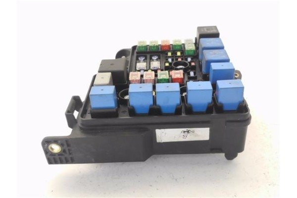Recambio de caja fusibles/rele para kia ceed sportswagon (ed) 2.0 emotion referencia OEM IAM 919501H030  