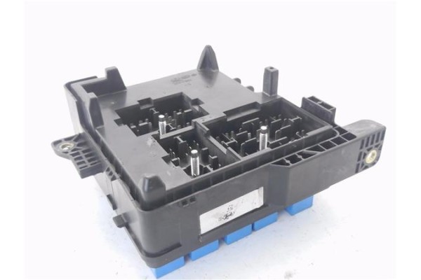 Recambio de caja fusibles/rele para kia ceed sportswagon (ed) 2.0 emotion referencia OEM IAM 919501H030  