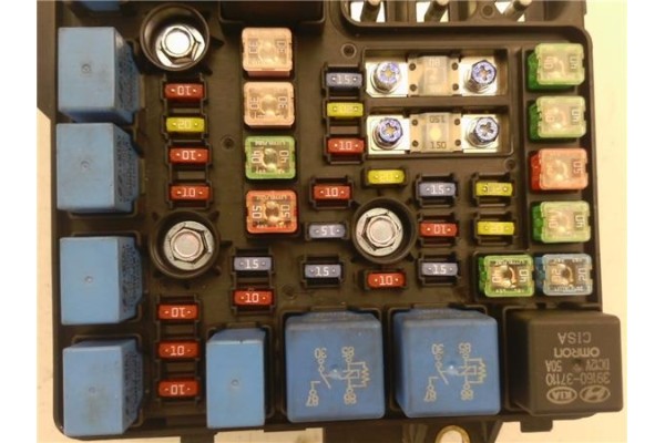 Recambio de caja fusibles/rele para kia ceed sportswagon (ed) 2.0 emotion referencia OEM IAM 919501H030  