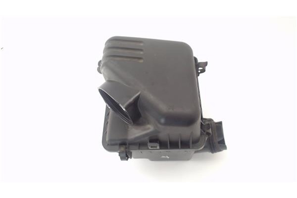 Recambio de carcasa filtro aire para kia ceed sportswagon (ed) 2.0 emotion referencia OEM IAM 281101H300  
