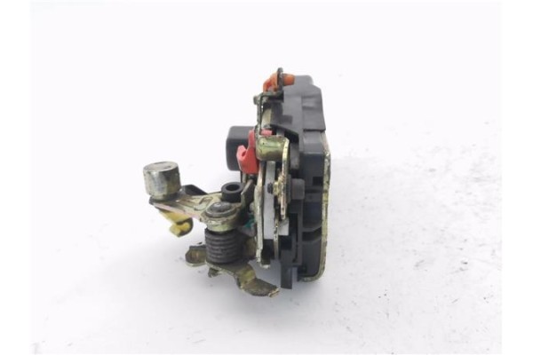 Recambio de cierre electromagnetico delantero izquierdo para chrysler pt cruiser 1.6 route 66 referencia OEM IAM 5027961AF  