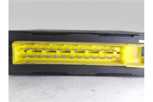 Recambio de centralita para opel astra f berlina 2.0 i referencia OEM IAM 90359788 5WK4551 