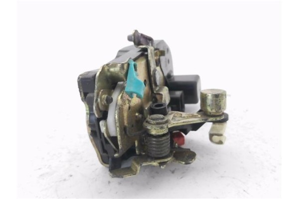 Recambio de cierre electromagnetico delantero derecho para chrysler pt cruiser 1.6 route 66 referencia OEM IAM 5027960AF  