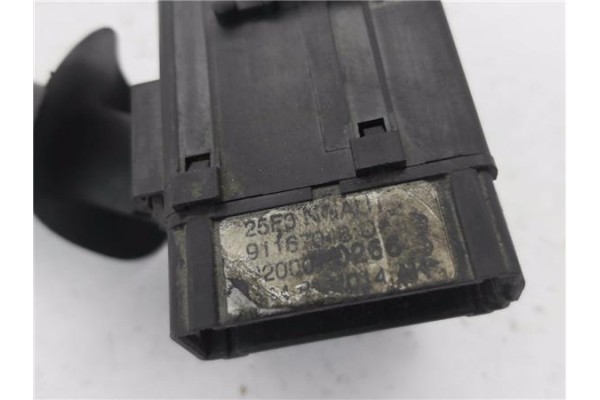 Recambio de mando limpiaparabrisas para nissan primastar furgón (x83) dci 100 referencia OEM IAM 2526000QAC  