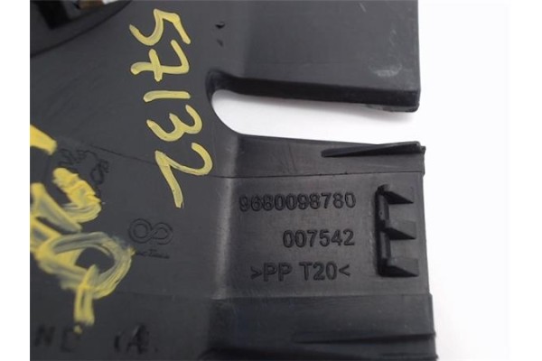 Recambio de cerquillo faro para peugeot 207 (2006) 1.6 hdi referencia OEM IAM 9680098780  