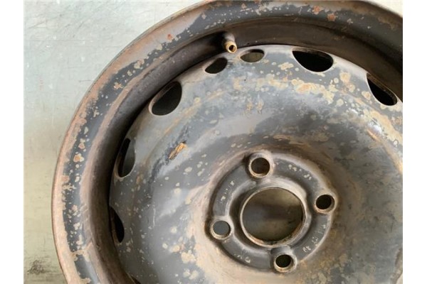 Recambio de llanta para opel combo (corsa c) 1.7 dti 16v referencia OEM IAM 9156792  