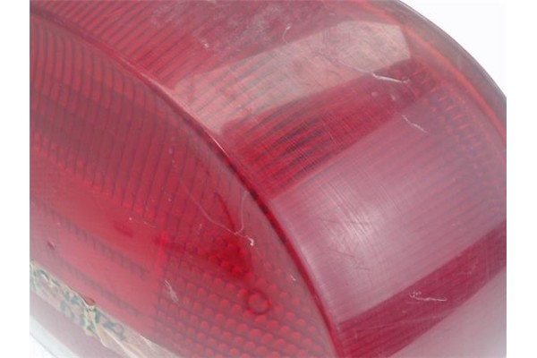 Recambio de piloto trasero derecho para hyundai coupe (j2) referencia OEM IAM 9240238010  