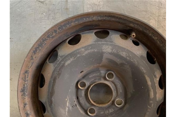 Recambio de llanta para opel combo (corsa c) 1.7 dti 16v referencia OEM IAM 9156792  