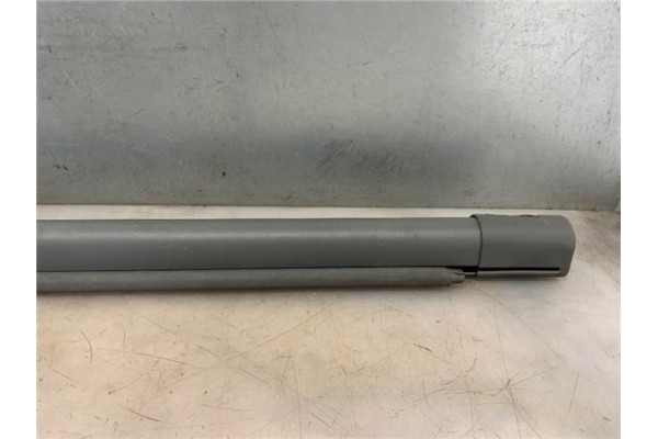 Recambio de bandeja trasero para chrysler voyager (rg) 2.4 referencia OEM IAM K0SM94BD5AB  