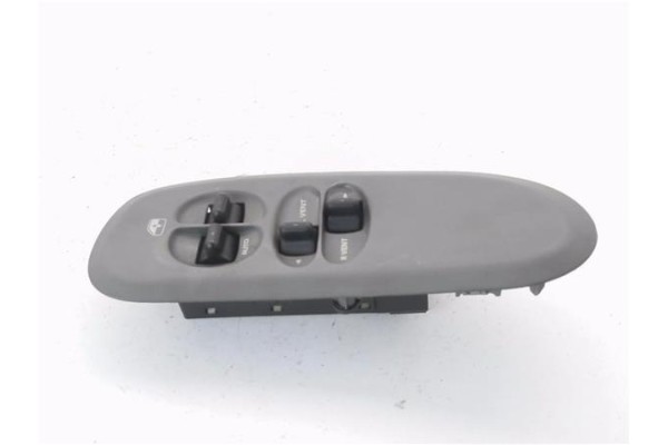 Recambio de mando elevalunas delantero izquierdo para chrysler voyager (rg) 2.4 referencia OEM IAM 4685732AC 0SB701D5AC 04685732