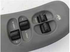 Recambio de mando elevalunas delantero izquierdo para chrysler voyager (rg) 2.4 referencia OEM IAM 4685732AC 0SB701D5AC 04685732