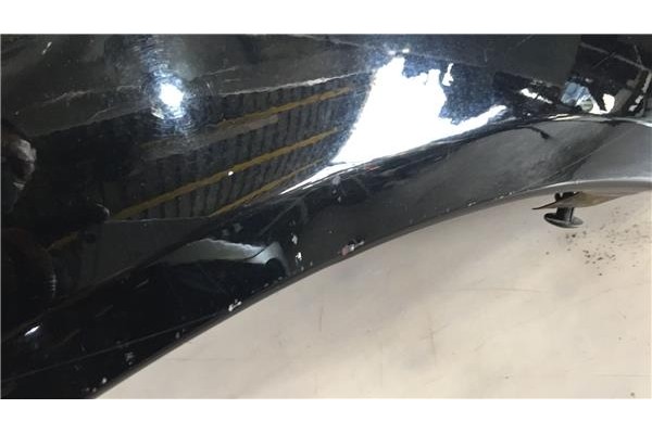 Recambio de aleta delantero derecha para kia carens (rs) 2.0 crdi referencia OEM IAM K2JA52111  