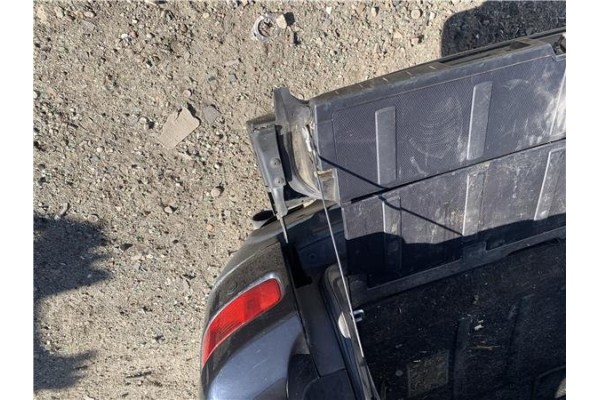 Recambio de porton trasero para mitsubishi outlander (cw0) 2.0 di-d intense referencia OEM IAM 5801A303  