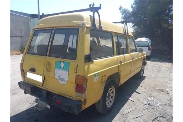 nissan patrol (k/w260) del año 1988