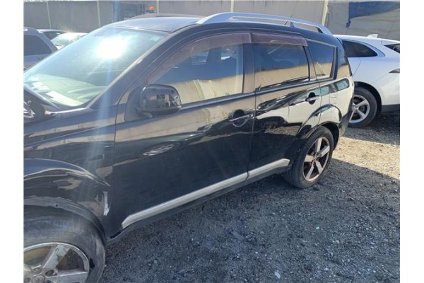 Recambio de puerta delantero izquierda para mitsubishi outlander (cw0) 2.0 di-d intense referencia OEM IAM 5700A277  