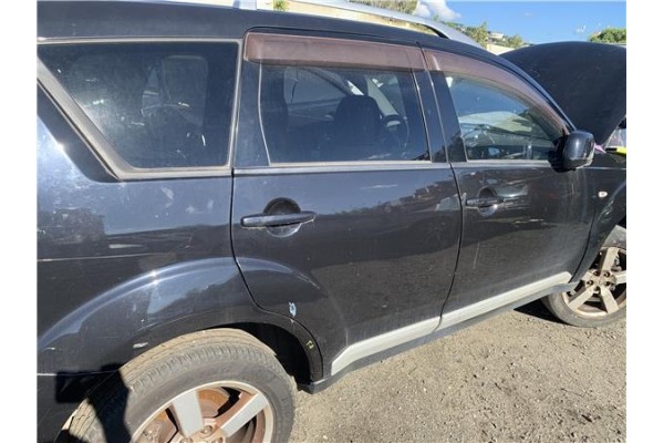Recambio de puerta trasero derecha para mitsubishi outlander (cw0) 2.0 di-d intense referencia OEM IAM 5730A244  