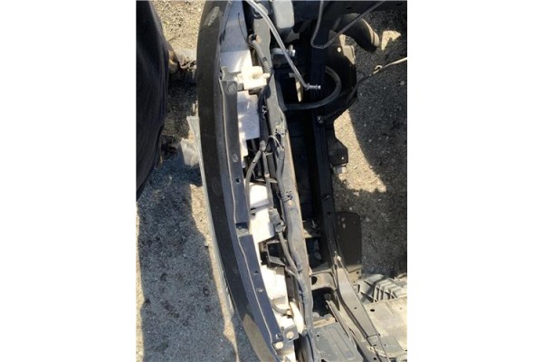 Recambio de refuerzo paragolpes para mitsubishi outlander (cw0) 2.0 di-d intense referencia OEM IAM 6400A781 62054B 