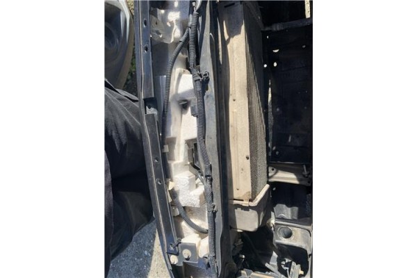 Recambio de refuerzo paragolpes para mitsubishi outlander (cw0) 2.0 di-d intense referencia OEM IAM 6400A781 62054B 