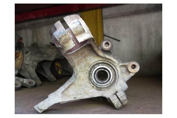 Recambio de mangueta delantero izquierda para citroen c 15 1.9 d referencia OEM IAM   