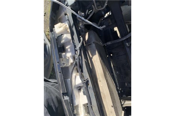 Recambio de refuerzo paragolpes para mitsubishi outlander (cw0) 2.0 di-d intense referencia OEM IAM 6400A781 62054B 