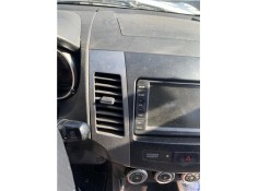 Recambio de rejilla entrada de aire para mitsubishi outlander (cw0) 2.0 di-d intense referencia OEM IAM 8030A023XA  