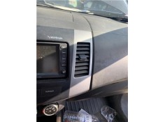 Recambio de rejilla entrada de aire para mitsubishi outlander (cw0) 2.0 di-d intense referencia OEM IAM 8030A014XA  