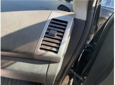 Recambio de rejilla entrada de aire para mitsubishi outlander (cw0) 2.0 di-d intense referencia OEM IAM 8030A025XA  