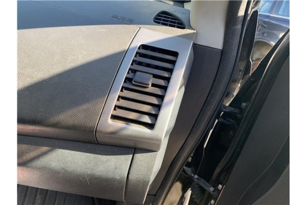 Recambio de rejilla entrada de aire para mitsubishi outlander (cw0) 2.0 di-d intense referencia OEM IAM 8030A025XA  