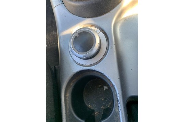 Recambio de selector de cambio para mitsubishi outlander (cw0) 2.0 di-d intense referencia OEM IAM 8604A008  