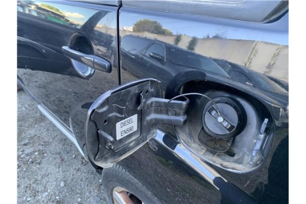 Recambio de tapa exterior combustible para mitsubishi outlander (cw0) 2.0 di-d intense referencia OEM IAM 5940A045  