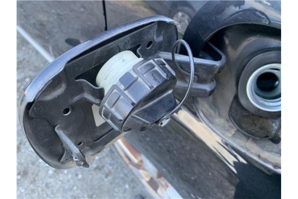 Recambio de tapon combustible para mitsubishi outlander (cw0) 2.0 di-d intense referencia OEM IAM MN120699  