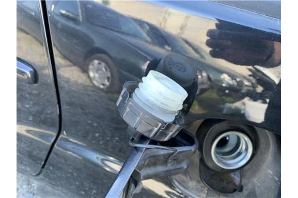 Recambio de tapon combustible para mitsubishi outlander (cw0) 2.0 di-d intense referencia OEM IAM MN120699  