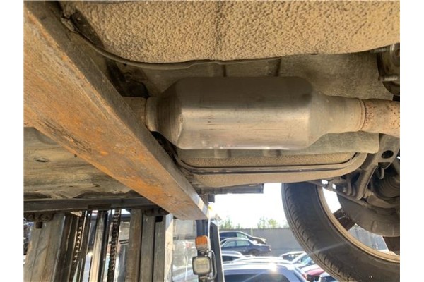 Recambio de tubo escape central para mitsubishi outlander (cw0) 2.0 di-d intense referencia OEM IAM Z3004 71043 