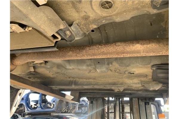 Recambio de tubo escape central para mitsubishi outlander (cw0) 2.0 di-d intense referencia OEM IAM Z3004 71043 