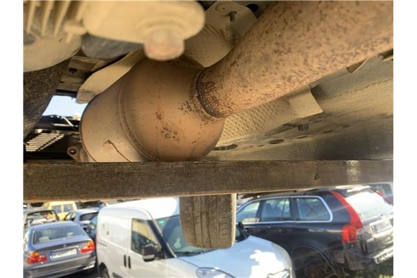 Recambio de tubo escape central para mitsubishi outlander (cw0) 2.0 di-d intense referencia OEM IAM Z3004 71043 