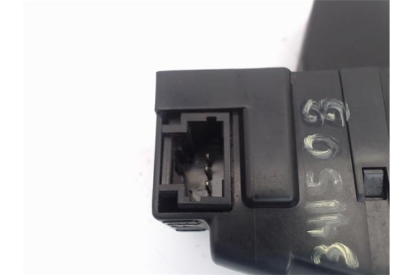 Recambio de cierre electromagnetico porton para peugeot 207 1.6 hdi referencia OEM IAM 9660403900  