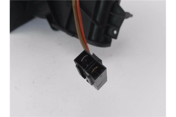 Recambio de motor calefaccion para opel corsa c 1.2 twinport referencia OEM IAM 006453T 90535114 