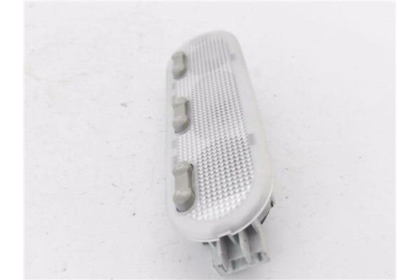 Recambio de luz delantero central techo para nissan qashqai (j10) 1.5 360 referencia OEM IAM 26430BC00B 26430BC00C 