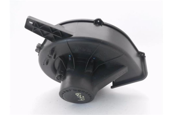 Recambio de motor calefaccion para volkswagen polo iv (9n1) 1.2 12v referencia OEM IAM 6Q1820015C  